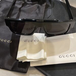 Gucci Glossy Black Sunglasses
